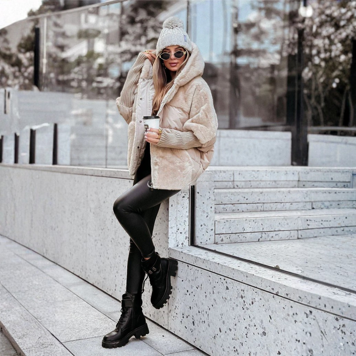 Sharon – Effortless Chic Jacket