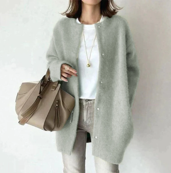 Clara | Elegant Cardigan