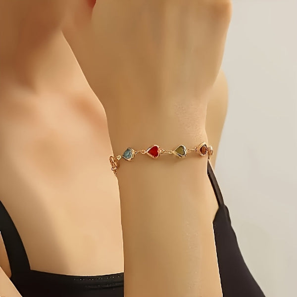 Amara | Heart-Shaped Bracelet
